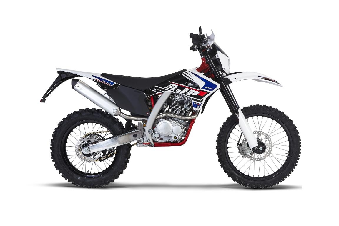 AJP PR4 enduro